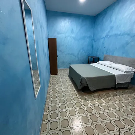 House Clara&vincenzo アパート ナポリ